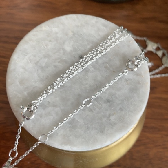 3 silver necklaces in one! - Picture 6 of 6